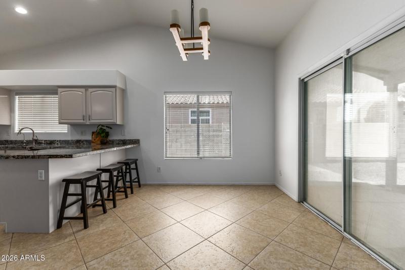 06- 1322 E Harwell Rd, Phoenix 85042