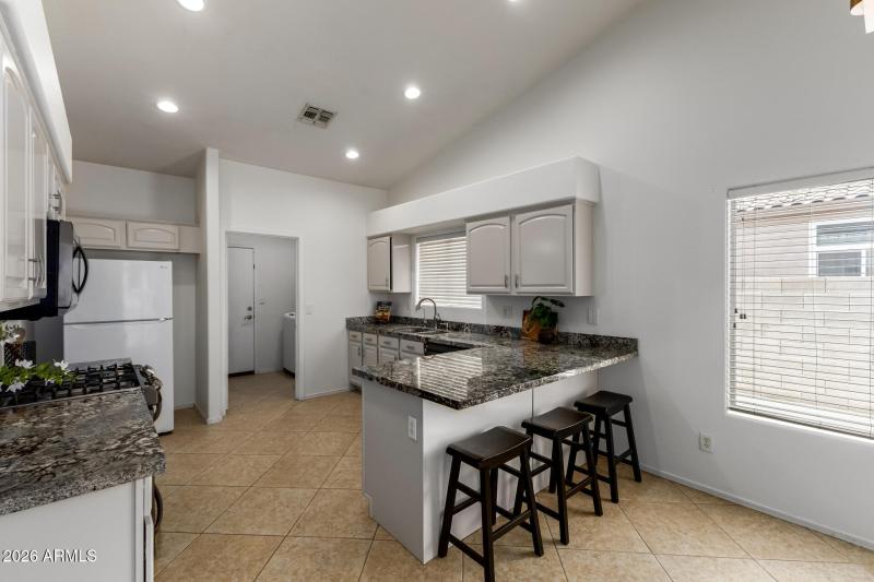 07- 1322 E Harwell Rd, Phoenix 85042