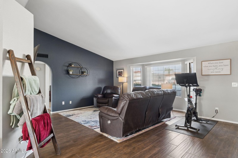 6-web-or-mls-14844-n-deerskin-dr