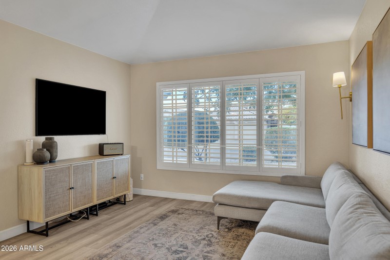 4629 E Gold Poppy Way-10