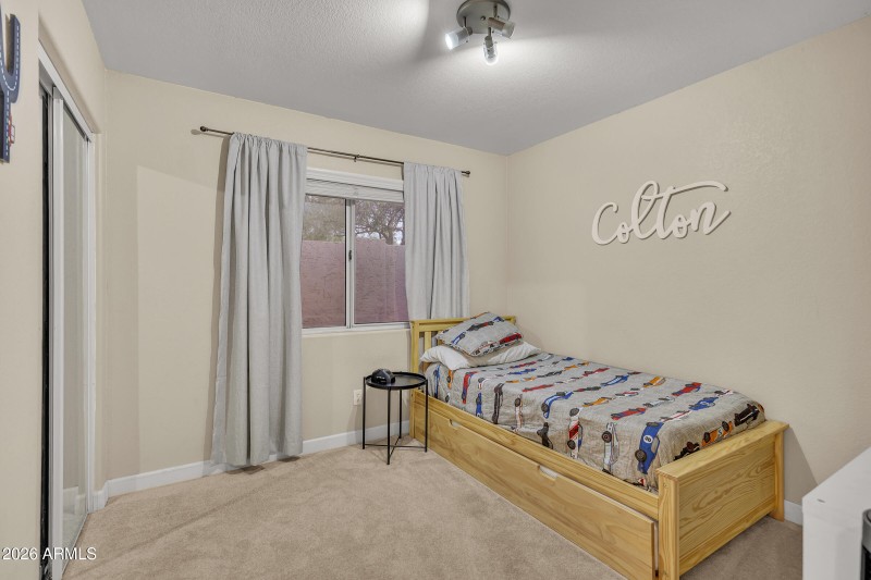 4629 E Gold Poppy Way-25