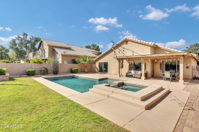 4629 E Gold Poppy Way-34