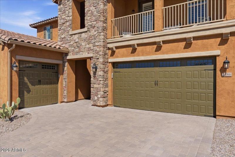 03-2486 E Lindrick Dr_RedHogMedia