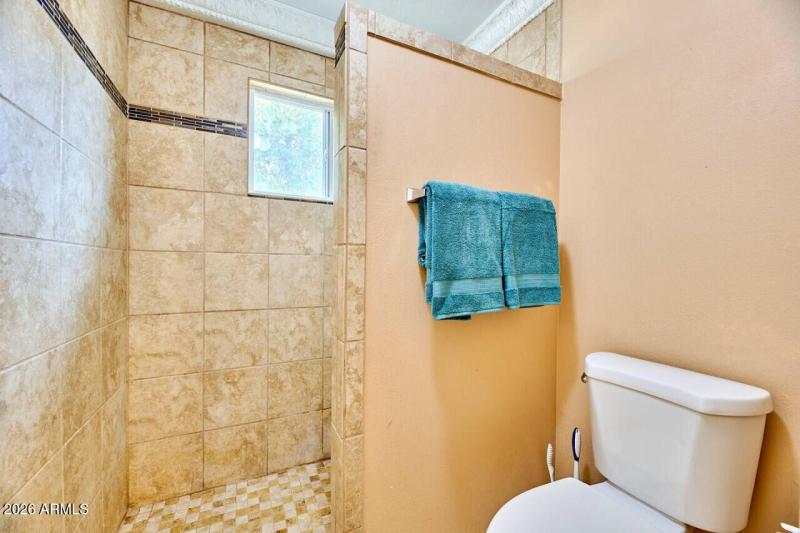 36437-291506-De64W5GwubfF-eddiF1OSZy1LT0