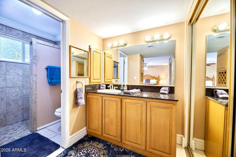 36437-291506-GSbroA31a0grDzA8y4mL-9UrXph