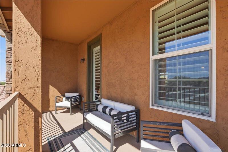 41-2486 E Lindrick Dr_RedHogMedia