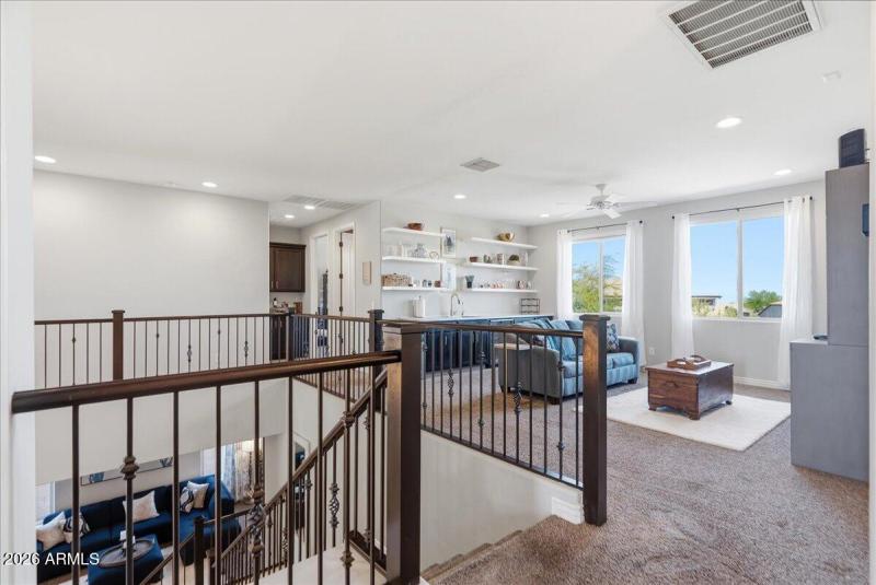 42-2486 E Lindrick Dr_RedHogMedia