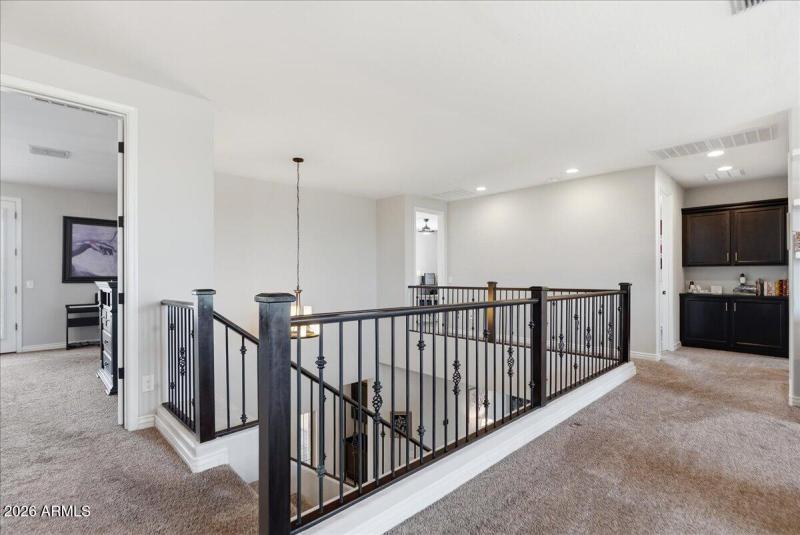 43-2486 E Lindrick Dr_RedHogMedia