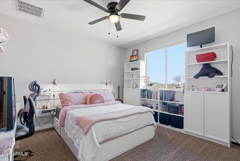 51-2486 E Lindrick Dr_RedHogMedia