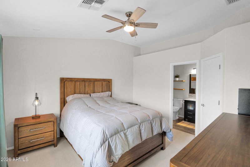 5-web-or-mls-P1558702