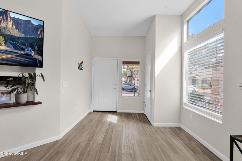 10-web-or-mls-P1558713