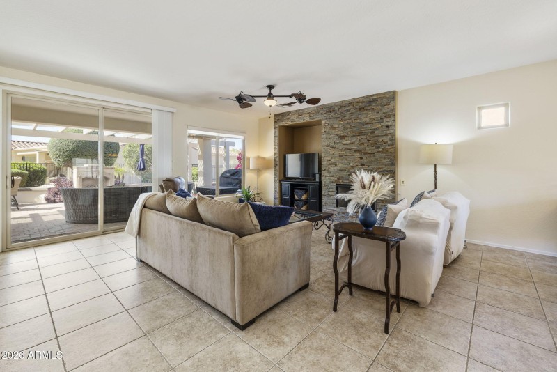 35-web-or-mls-_TM_9934