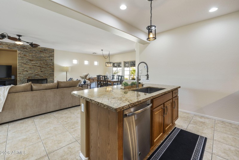 46-web-or-mls-_TM_9999