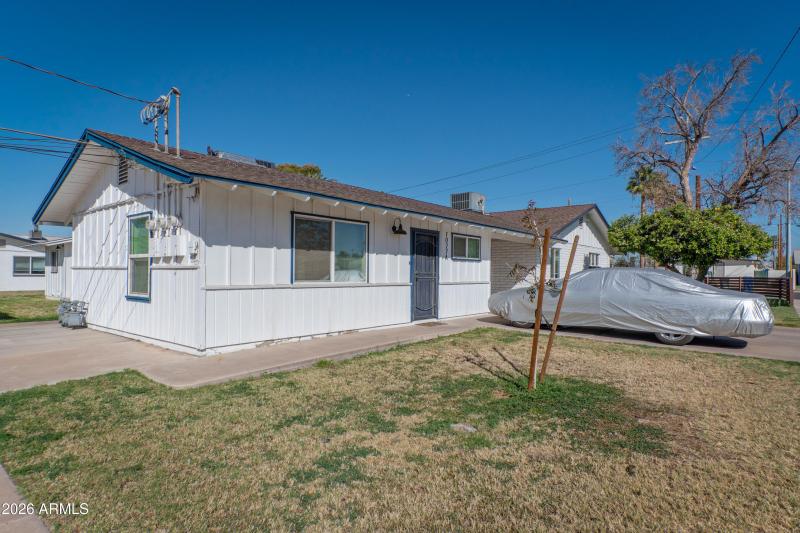 1031_e_fairmount_ave_03