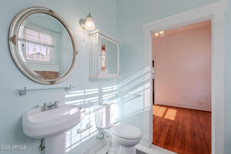 32-web-or-mls-McKinley-32