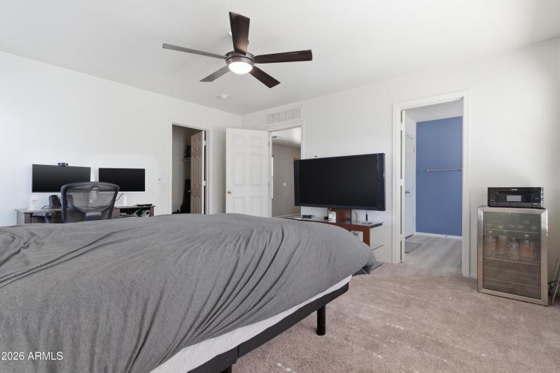 Primary Bedroom_9498 N 82nd Gln