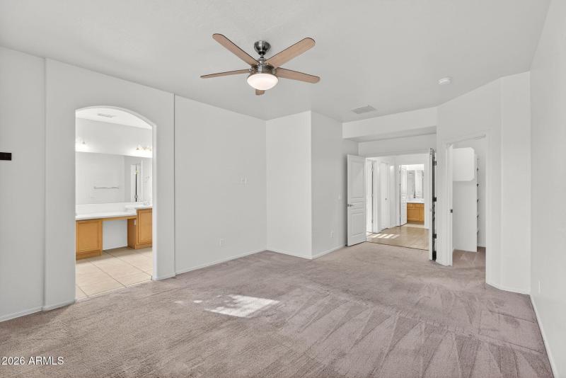 19-web-or-mls-30W Bloomfield Rd