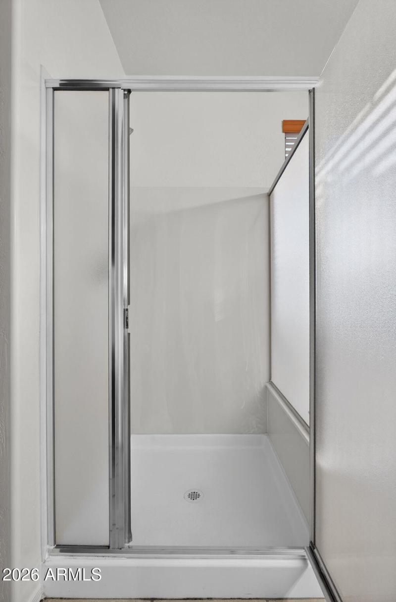 26-web-or-mls-37W Bloomfield Rd