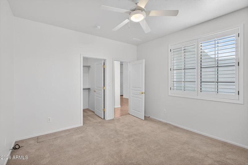 32-web-or-mls-06W Bloomfield Rd