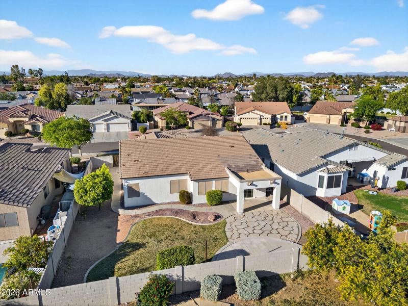 63-web-or-mls-65W Bloomfield Rd