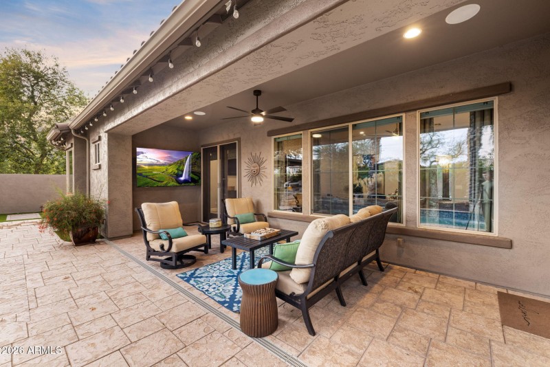 73-web-or-mls-260309-2445-W-Wildhorse-Dr