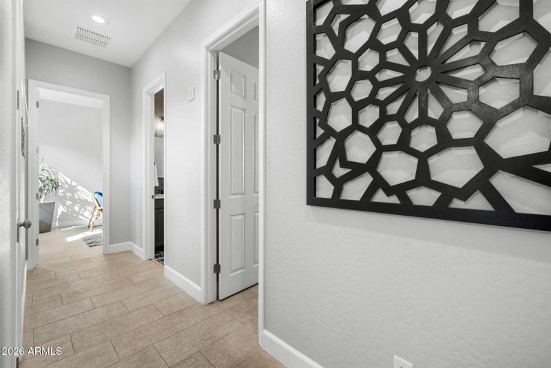 43-web-or-mls-260309-2445-W-Wildhorse-Dr