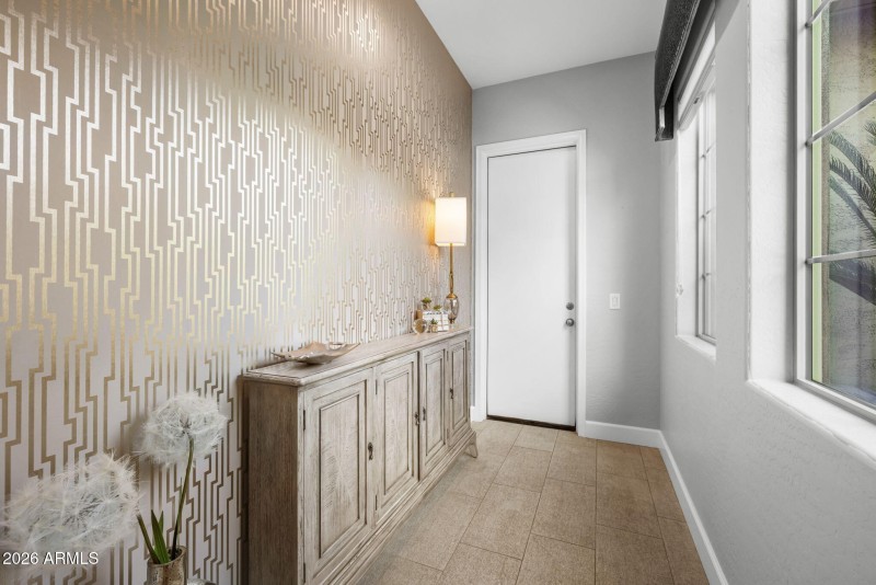 47-web-or-mls-260309-2445-W-Wildhorse-Dr