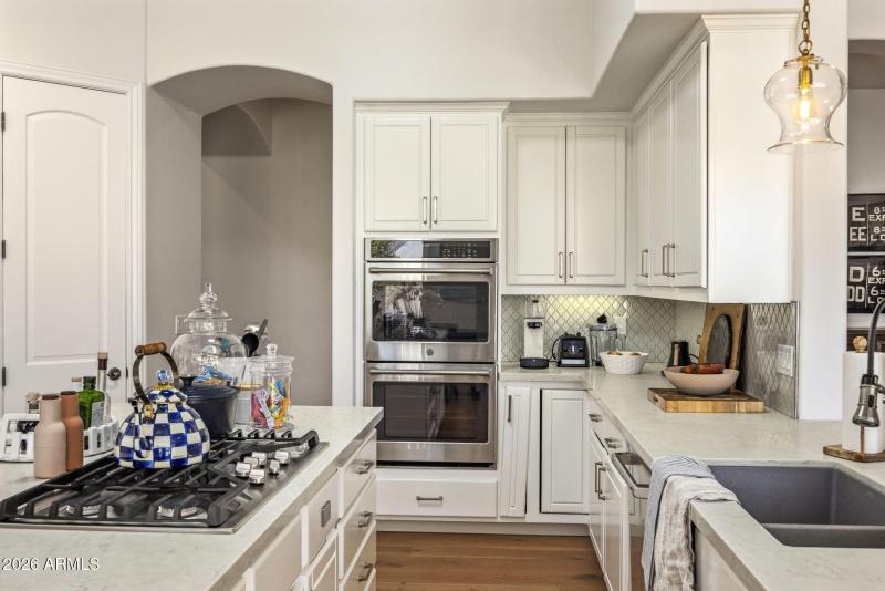 25-web-or-mls-D46A7576