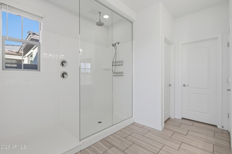 super shower at primary bath