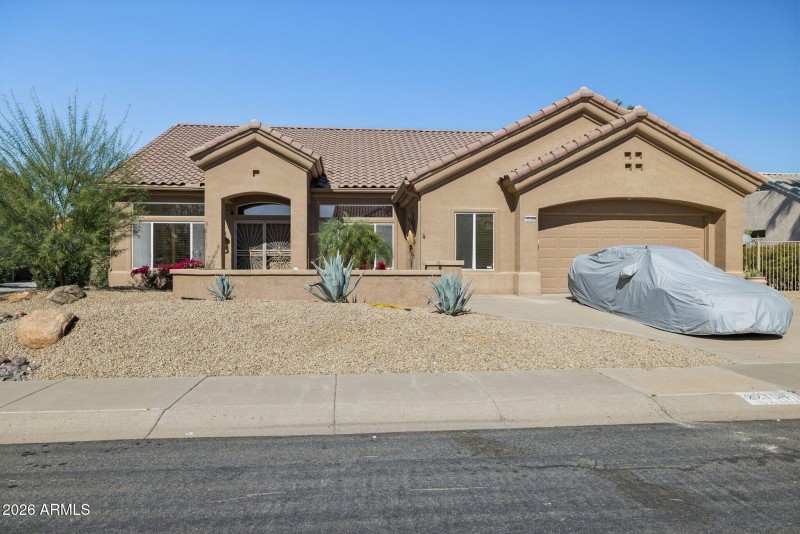 5-web-or-mls-22108-n-veterans-dr