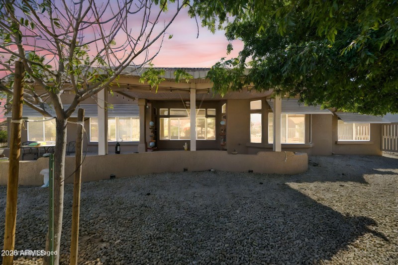 65-web-or-mls-22108-n-veterans-dr