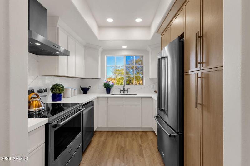 7-web-or-mls-10101-n-arabian-trail