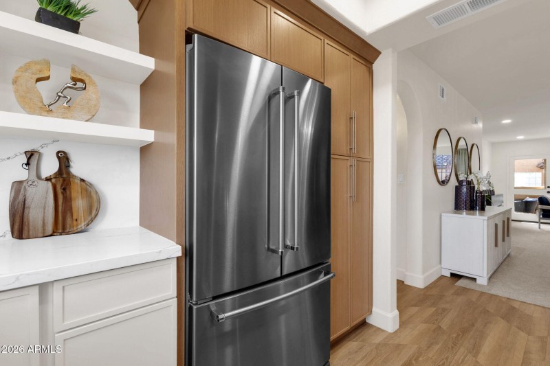 10-web-or-mls-10101-n-arabian-trail