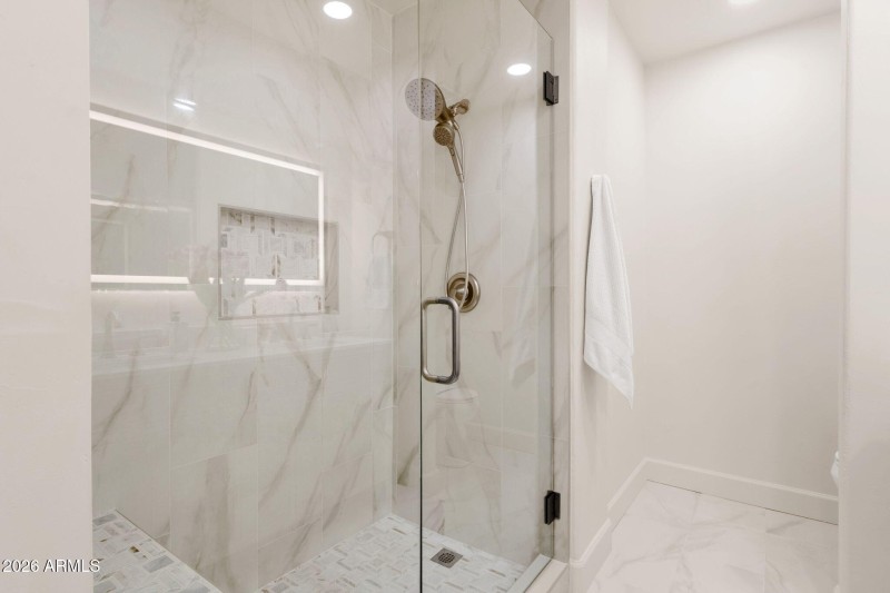 25-web-or-mls-10101-n-arabian-trail