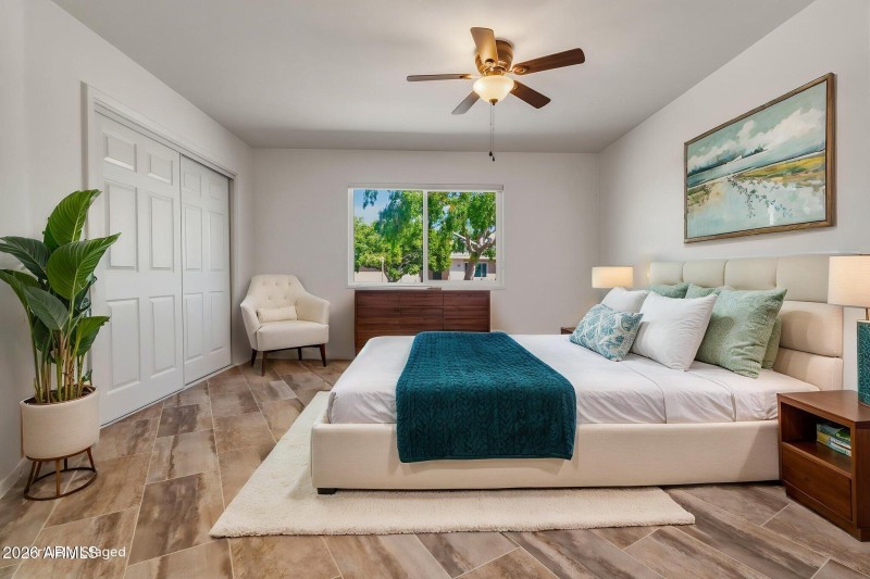 45-web-or-mls-13810 N 111th Ave--33 virt