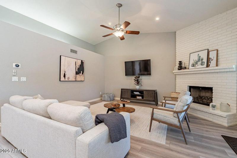 20230825145018892663000000-o