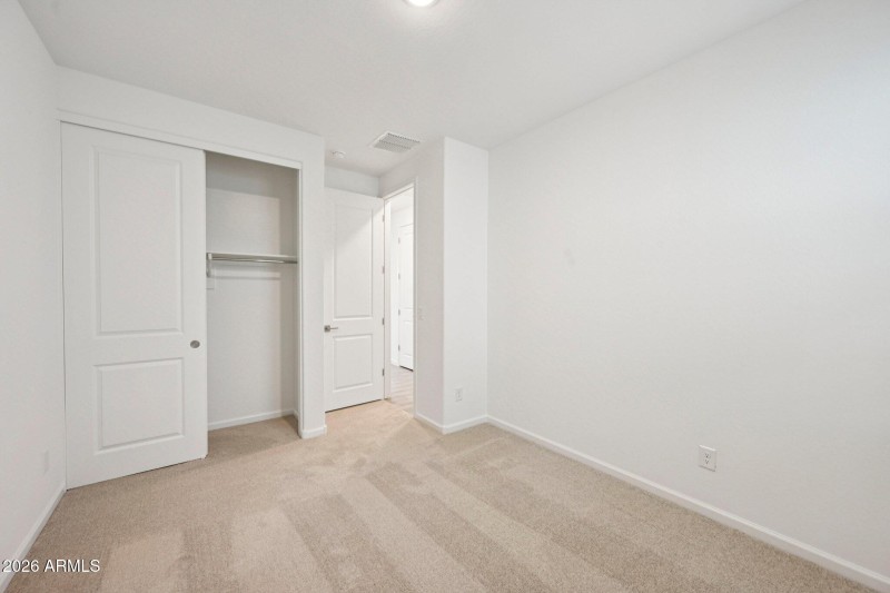 21-web-or-mls-La Senda Dr W-S1103-021