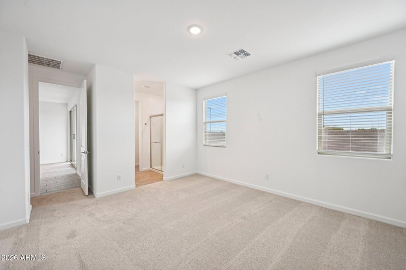 25-web-or-mls-La Senda Dr W-S1103-025