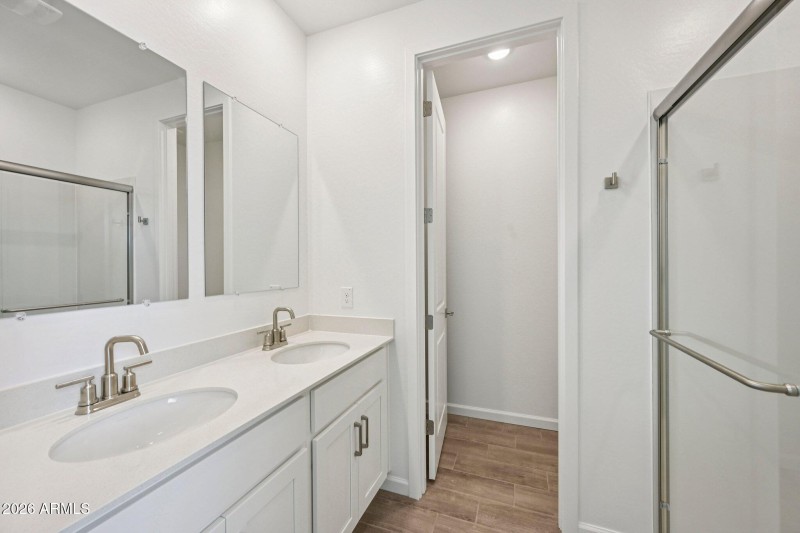 28-web-or-mls-La Senda Dr W-S1103-028