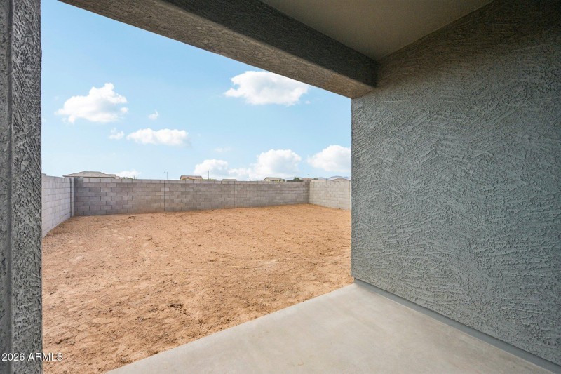 31-web-or-mls-La Senda Dr W-S1103-031