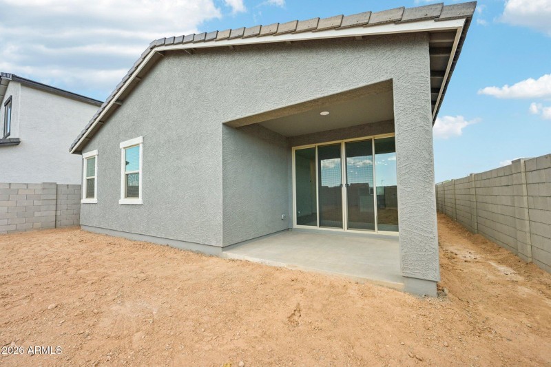 32-web-or-mls-La Senda Dr W-S1103-032