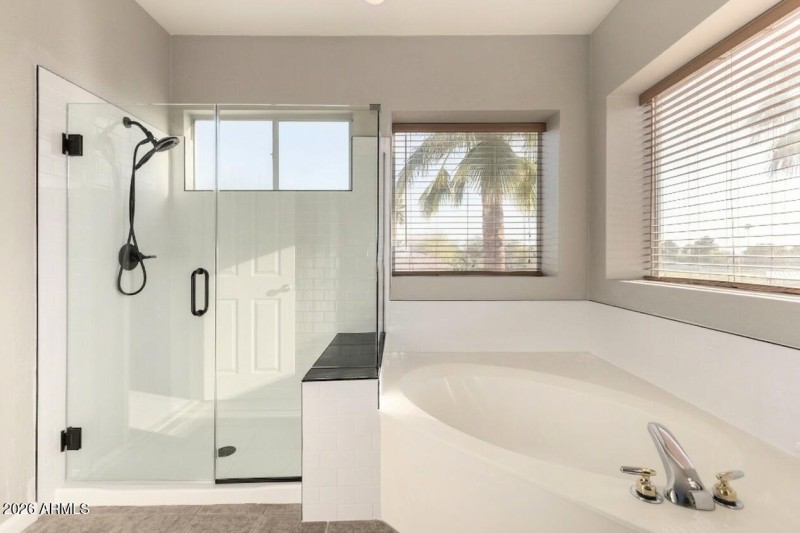 Sandstone Primary Bathroom