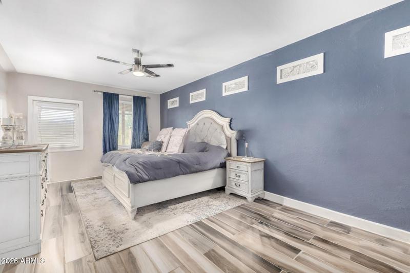 eb20e9de-1ea5-4340-aac3-688f54d064e1