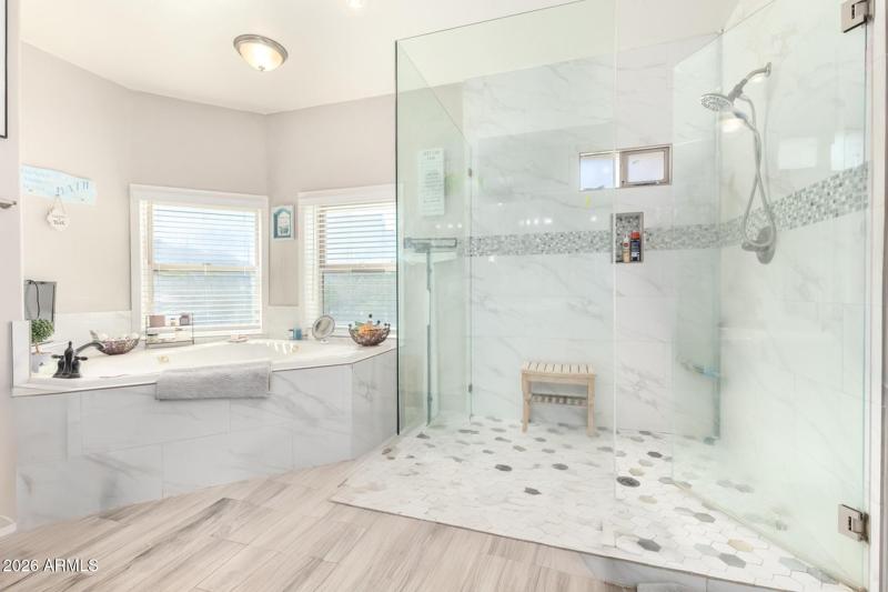 b4216d21-7377-4126-b2d6-8aff79ac83fe