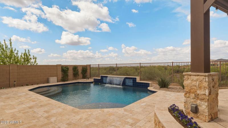 37-web-or-mls-P1497397