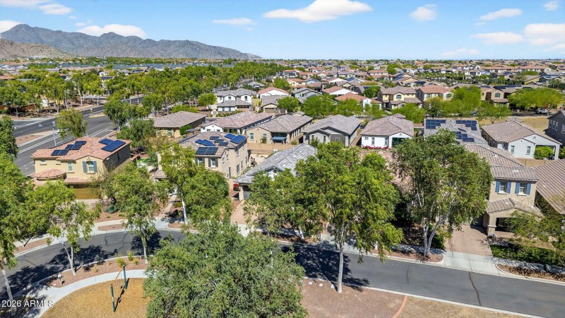 46-web-or-mls-06W Nelson Pl