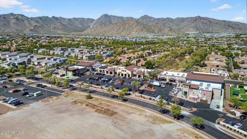 75-web-or-mls-29W Nelson Pl