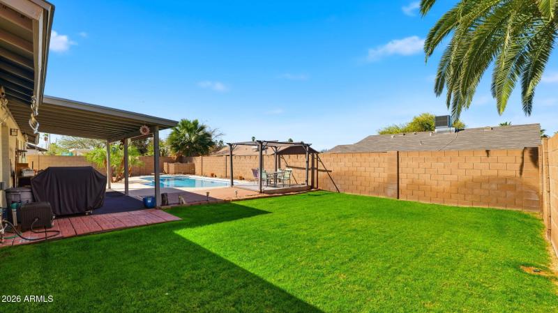 27-web-or-mls-P1507919