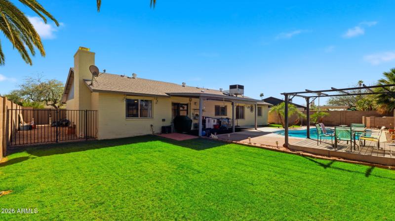 28-web-or-mls-P1507925