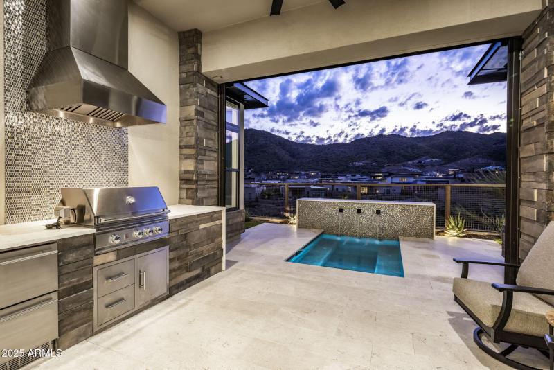 Private Outdoor Oasis